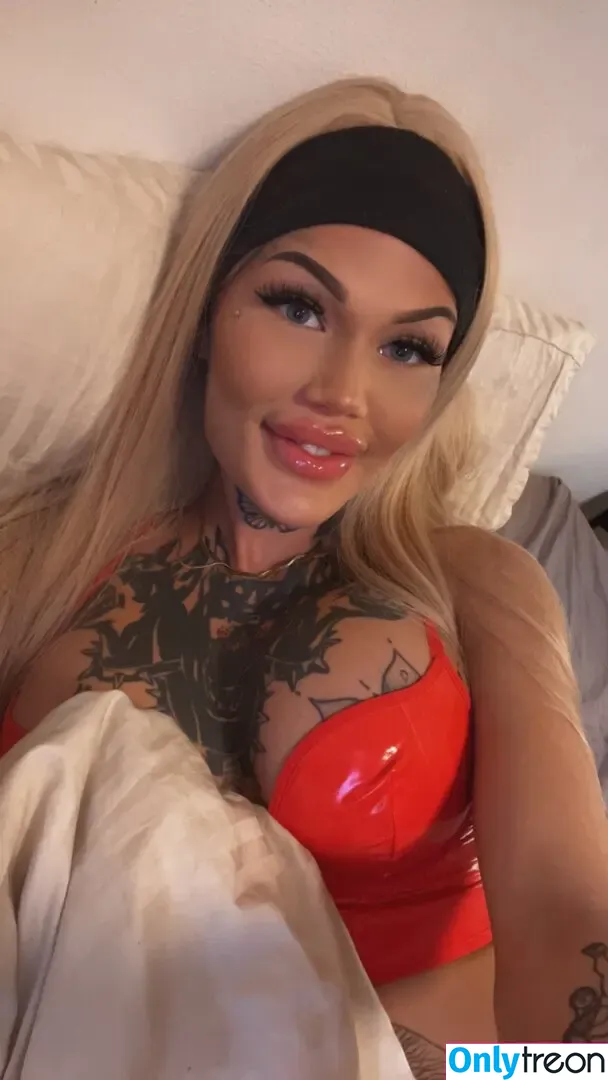 Regitze Koch Hansen Kochregitze nude photo #0029 (kochregitze)