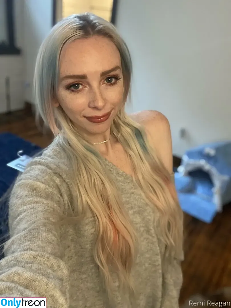 remireagan nude photo #0013 (remi.reagan)