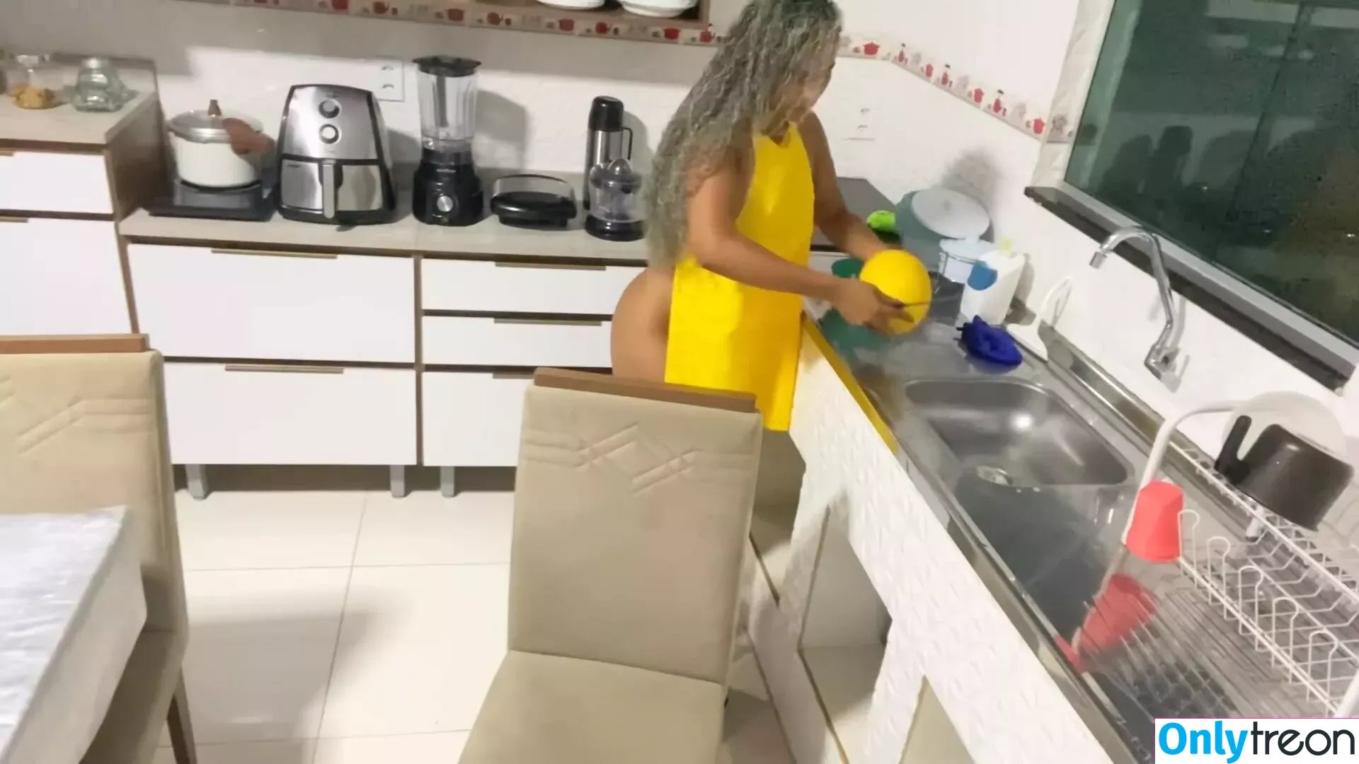 Renata Souza nude photo #0002 (Rezinha Youtuber / renataoficial1 / rezinhaexcluxivo)