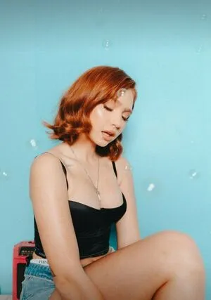 Renata Valliulina / Renata Ri / Renatarii / Riwww / renata_ri / renatarrii фото голая #0251