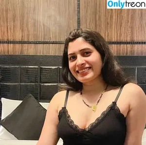 Renu Chandra / __renu__chandra nude photo #0037