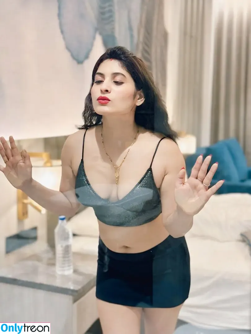 Renu Chandra nude photo #0029 (__renu__chandra)