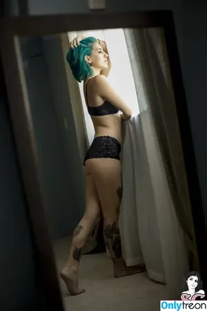 Renyvause / ren.kissesss / runnerrenae nude photo #0016