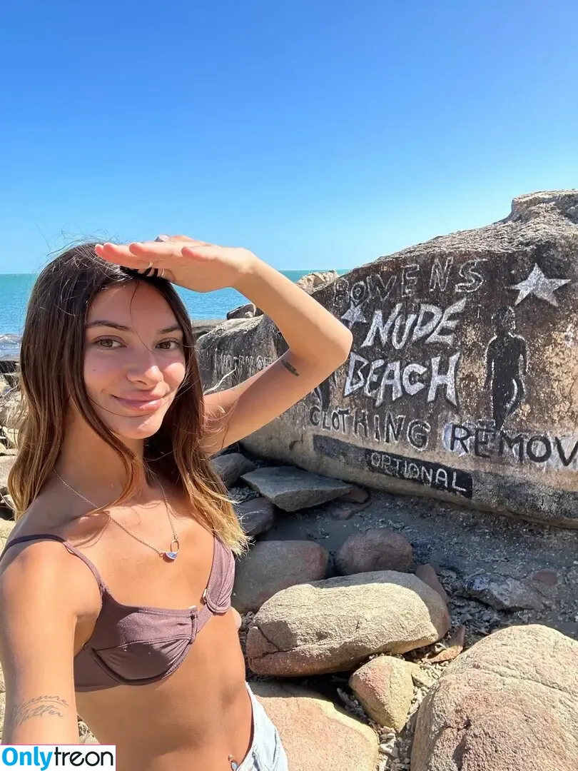 Req Cassadventures голая photo #0010 (cassadvantures)