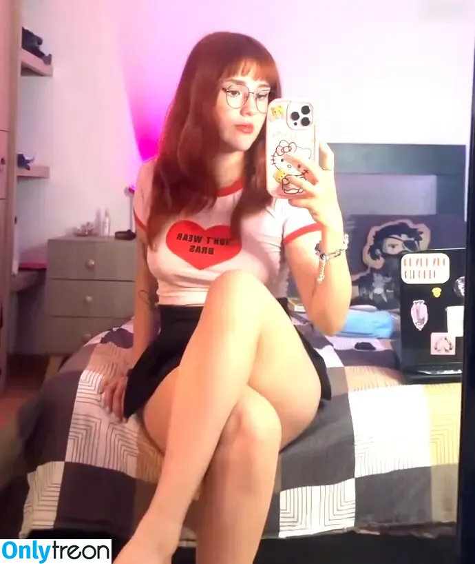 Request marianauwu / urcrushvaleryy nude photo #0003 (Request marianauwu / urcrushvaleryy)