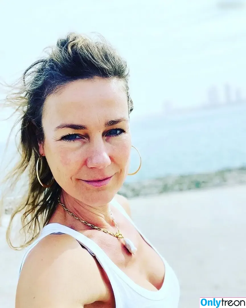 Rhea Harder-Vennewald голая photo #0006 (rheahardervennewald)