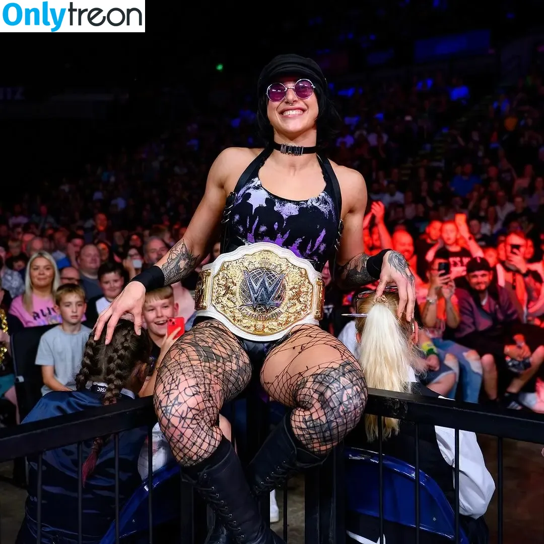 Rhea Ripley голая photo #0290 (RheaRipley_WWE / WWE / notrhearipley)