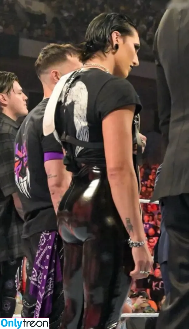 Rhea Ripley nude photo #1021 (RheaRipley_WWE / WWE / notrhearipley)