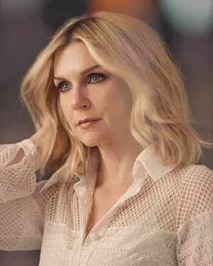 Rhea Seehorn / rheaseehorn фото голая #0036