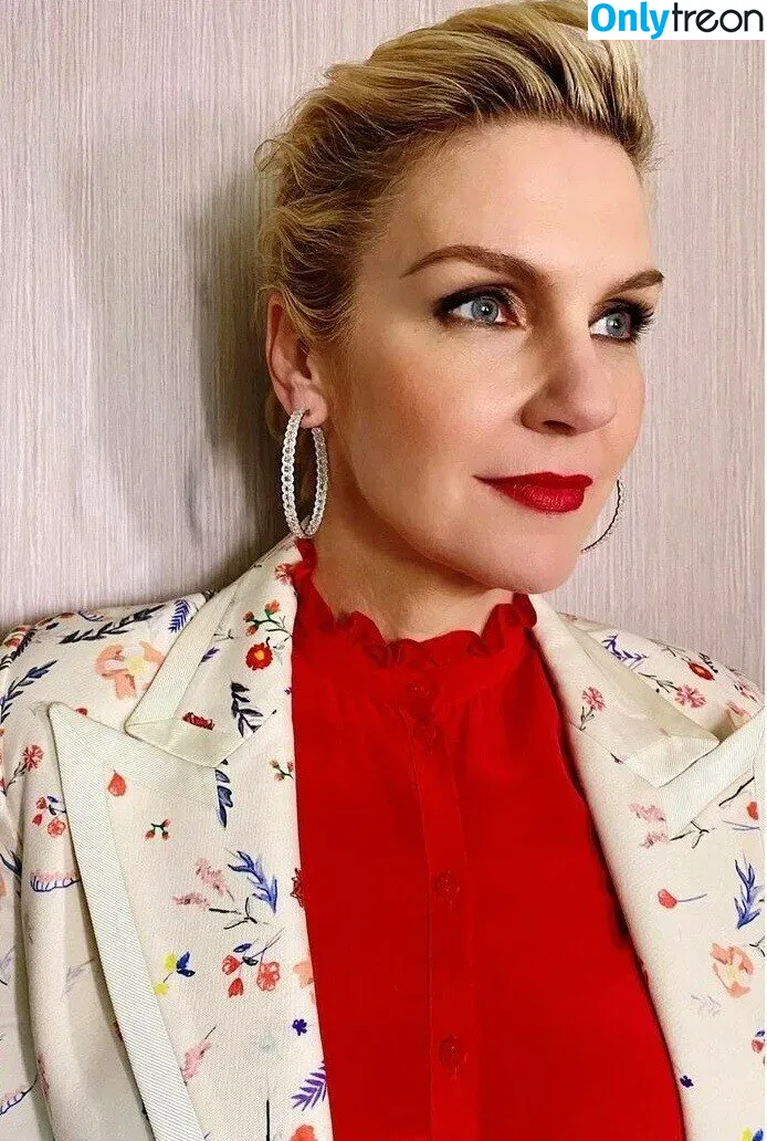 Rhea Seehorn голая photo #0032 (rheaseehorn)