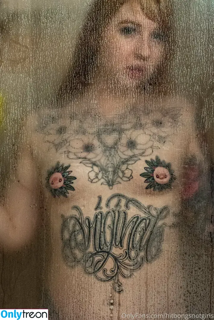 Rhiannon nude photo #0044 (hitbooksnotgirlz)