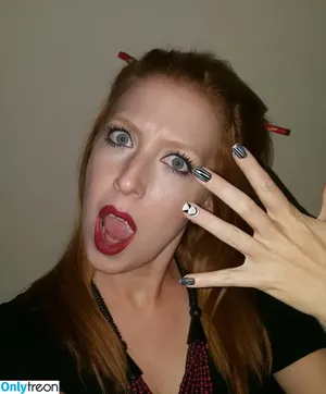 Rhosgobel Rabbit ASMR / rhosgobel_the_rabbit / rhosgobelrabbitasmr nude photo #0003