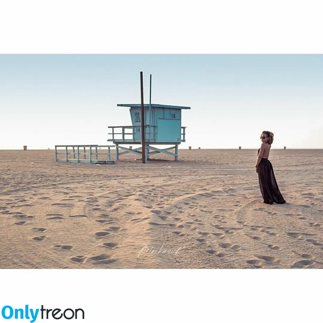 Rhyon Nicole Brown голая photo #0053 (nicolebrownie)