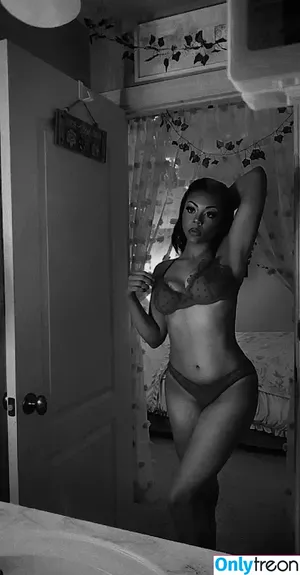 ri.leaked / Coco Rose / ri.leakedd / rileyhubatka nude photo #0086