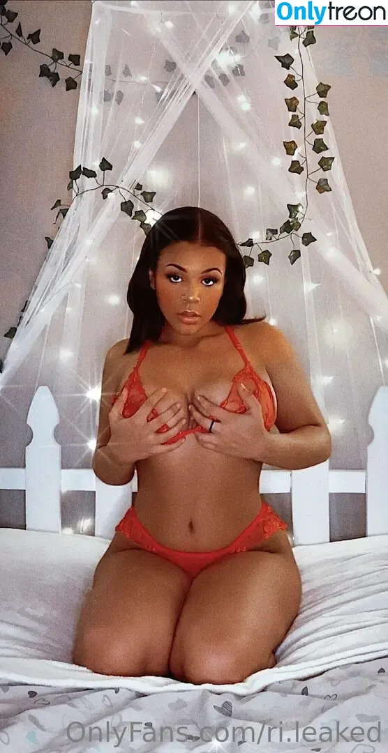 ri.leaked nude photo #0001 (Coco Rose / ri.leakedd / rileyhubatka)
