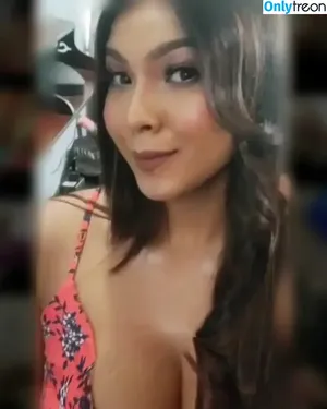 Richa Dutt / richaduttofficial nude photo #0022