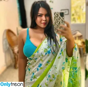 Richa Dutt / richaduttofficial nude photo #0071
