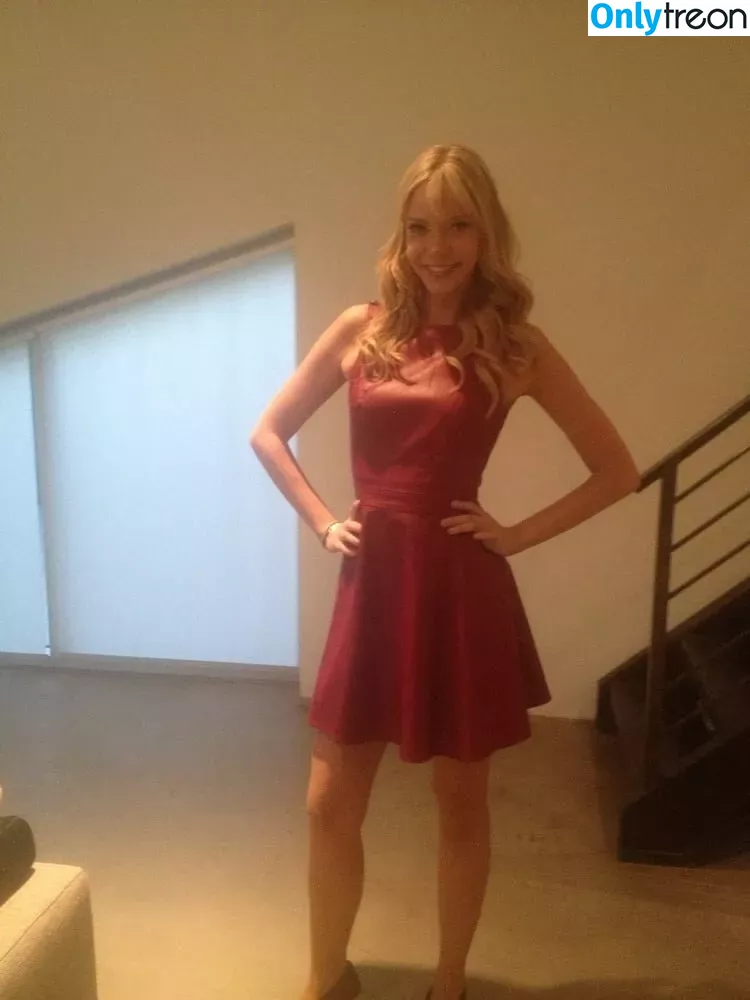 Riki Lindhome голая photo #0073 (rikilindhome)