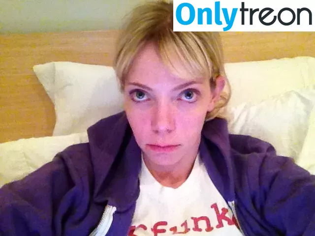 Riki Lindhome голая photo #0085 (rikilindhome)