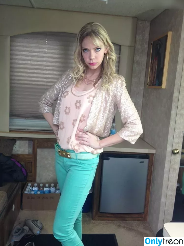 Riki Lindhome голая photo #0092 (rikilindhome)