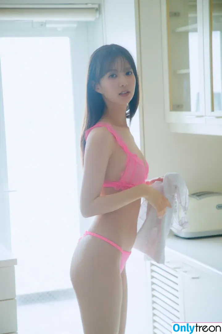 Riko Matsudaira nude photo #0016 (riko_matsudaira_official / 松平璃子)