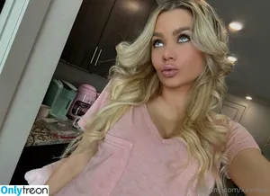 Riley Steele / rileyxinsta / xxxRiley фото голая #1863