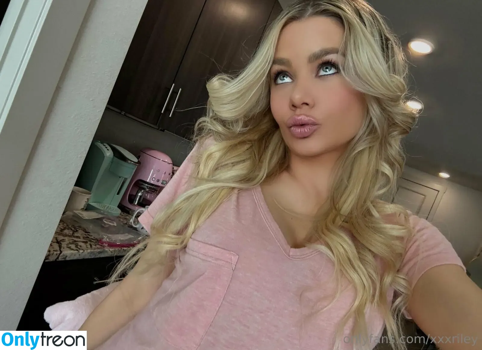Riley Steele голая photo #1863 (rileyxinsta / xxxRiley)