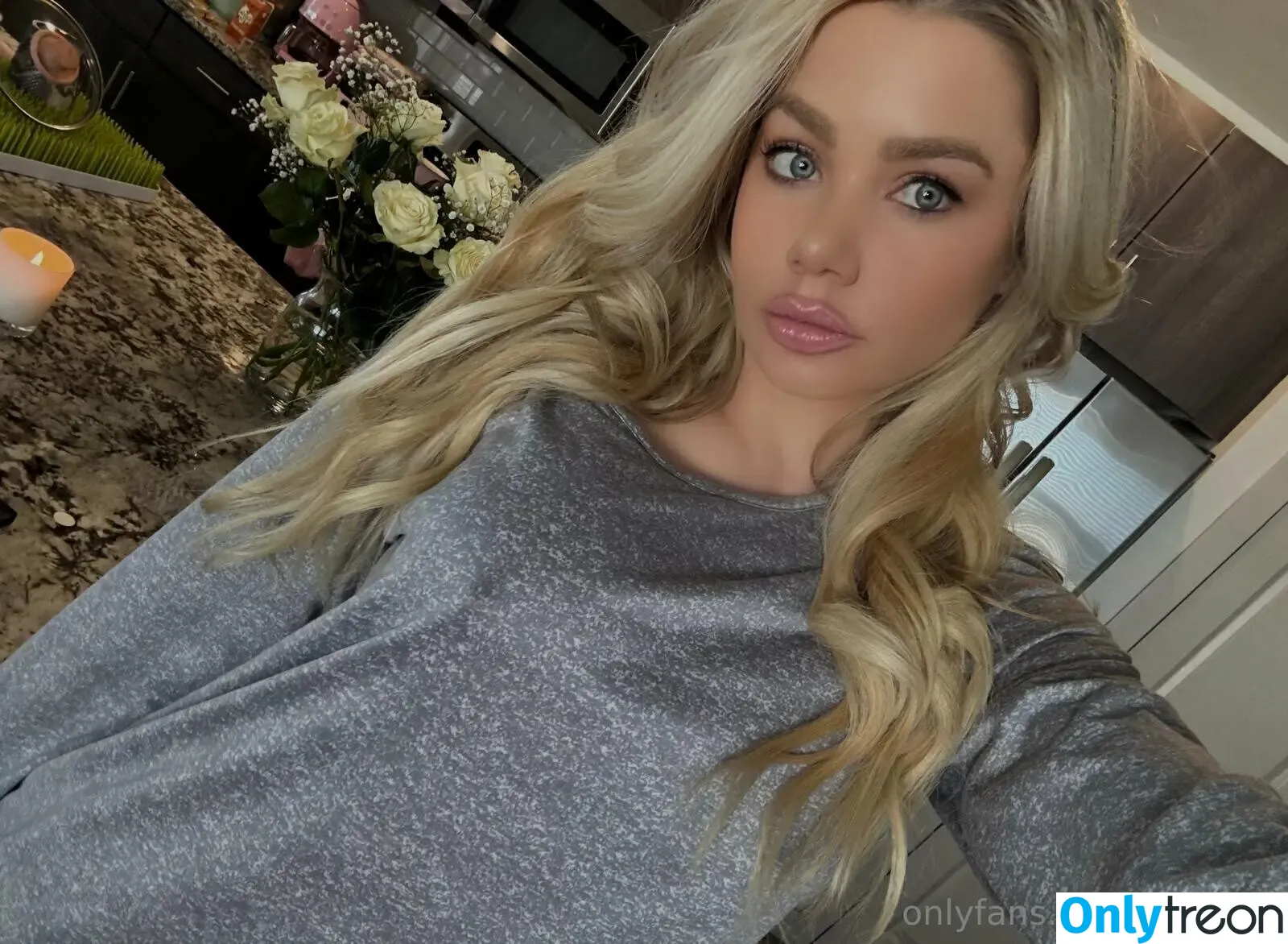 Riley Steele голая photo #1864 (rileyxinsta / xxxRiley)