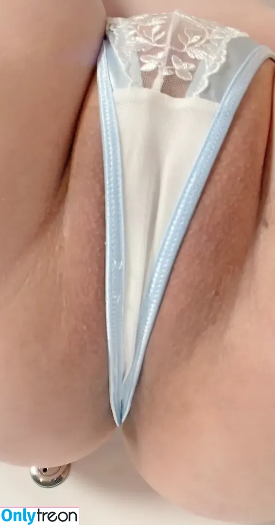 Rin Higurashi nude photo #0570 (higurashirin / rindinosaur / 日暮りん)