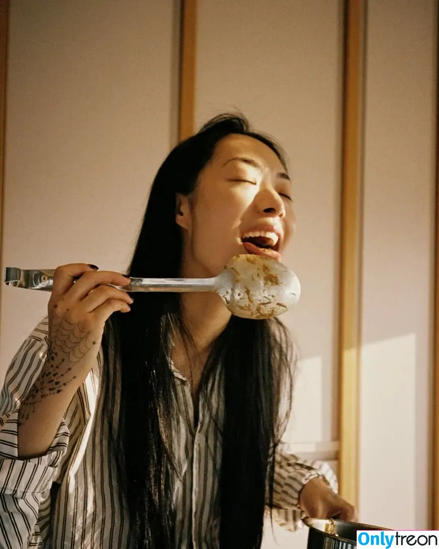 Rina Sawayama nude photo #0156 (rinasonline / soyjotaeme)