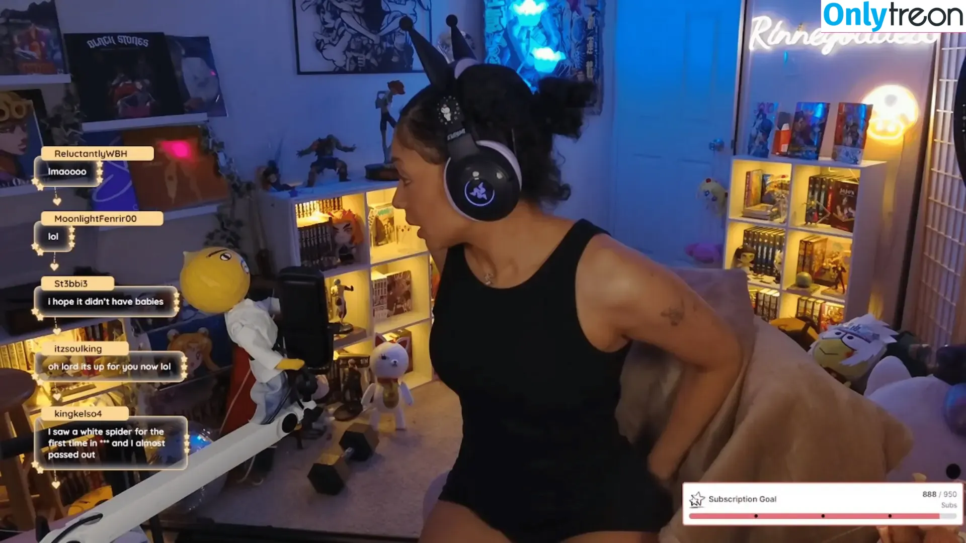 Rinnegoddess nude photo #0201 (themusclemommy)