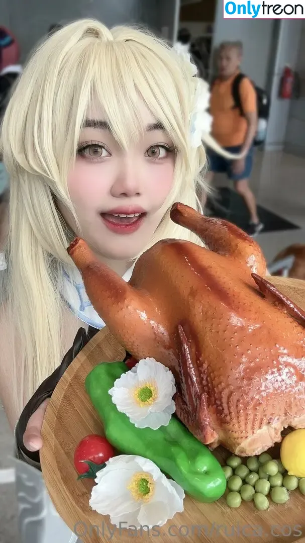 riri.lewds nude photo #0019 (939wkys)
