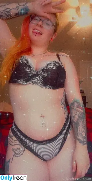  nude photo #0002