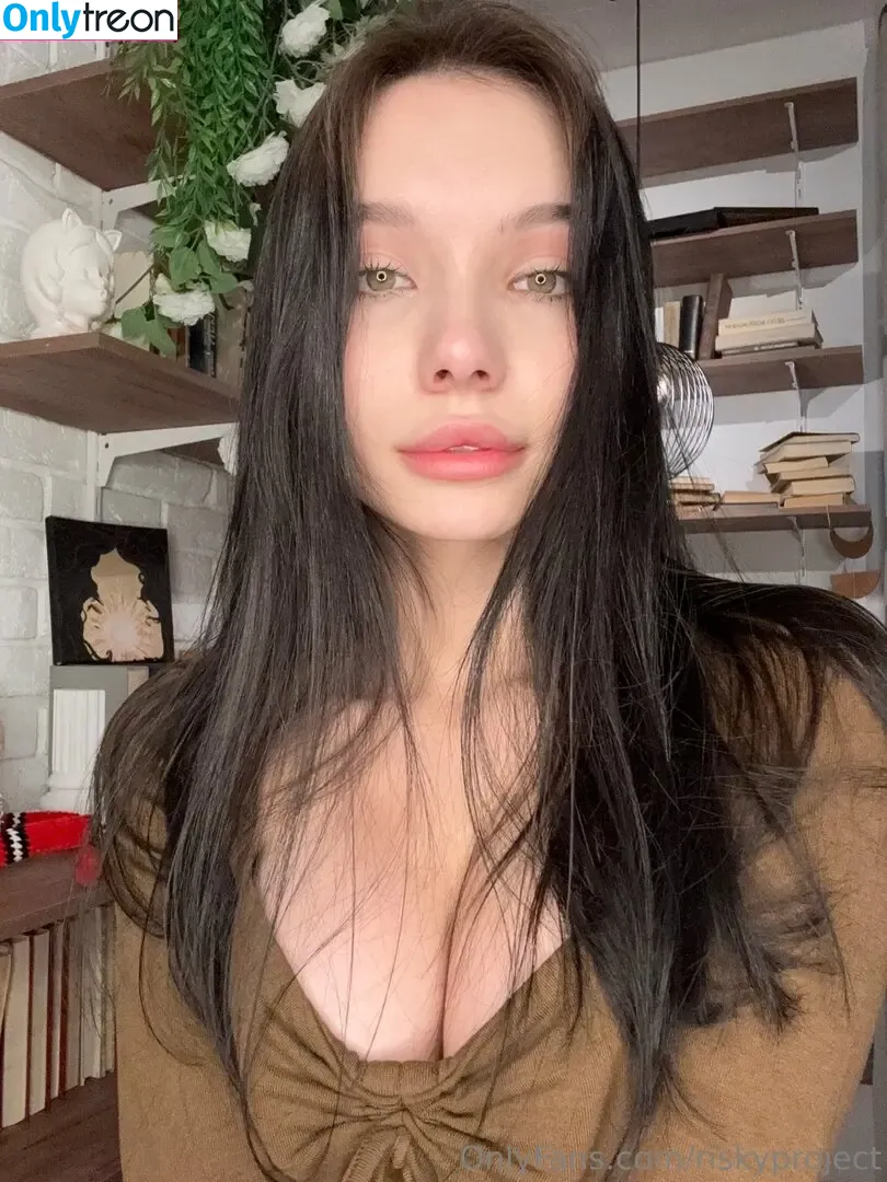 Riskyproject голая photo #0130 (risky_project_028)