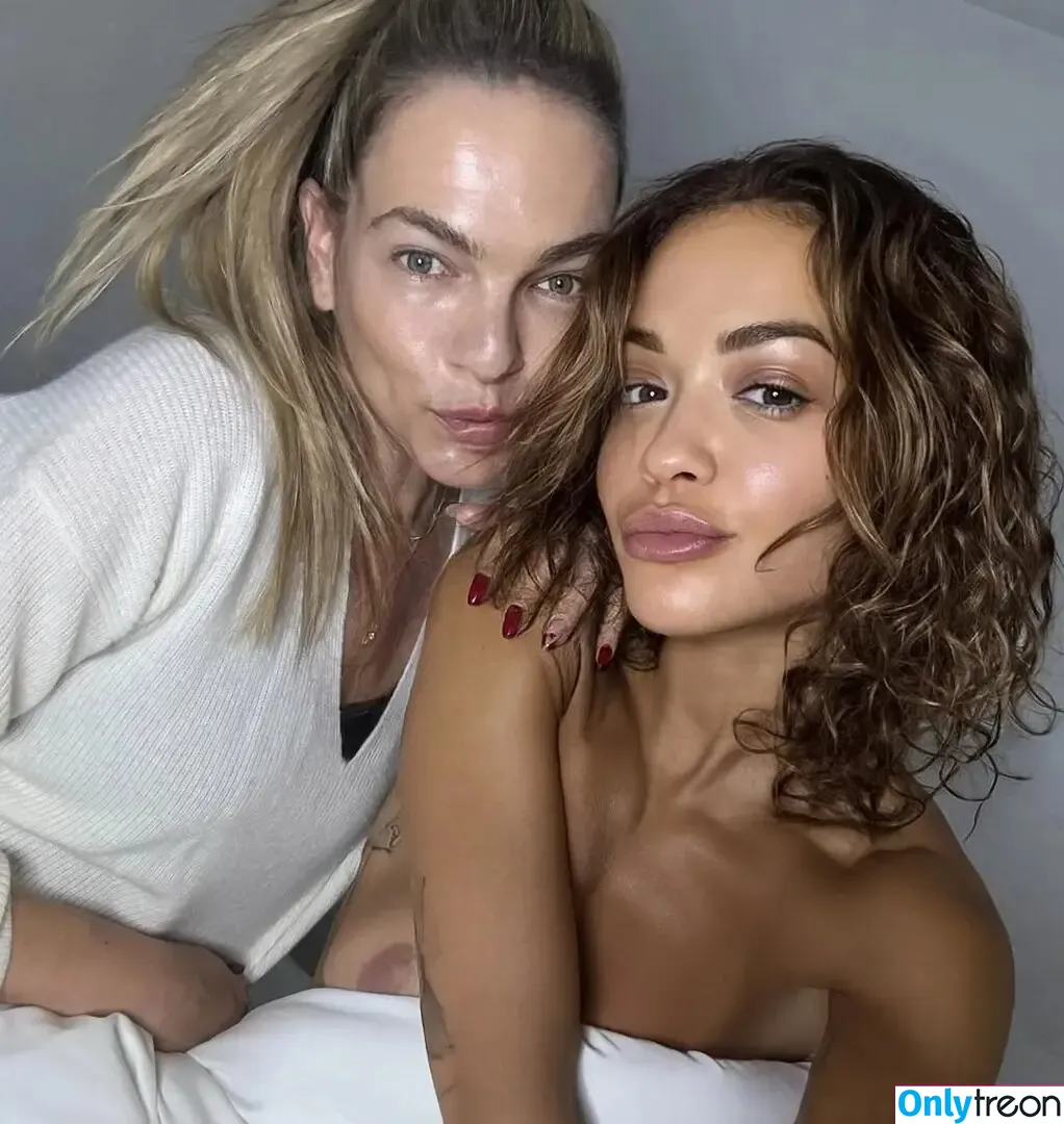 Rita Ora nude photo #6625 (ritaora / ritaoraeu)
