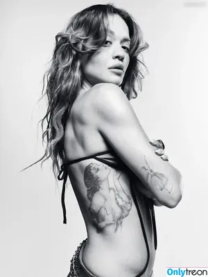 Rita Ora / ritaora / ritaoraeu фото голая #7550