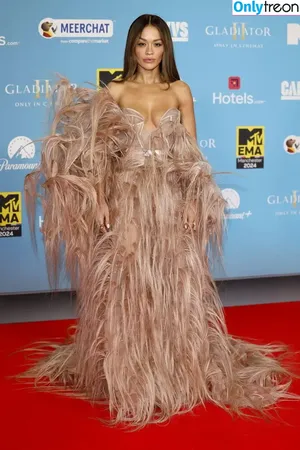 Rita Ora / ritaora / ritaoraeu фото голая #7563