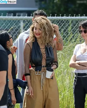 Rita Ora / ritaora / ritaoraeu фото голая #7571