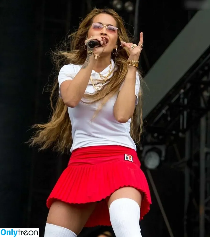 Rita Ora nude photo #7074 (ritaora / ritaoraeu)