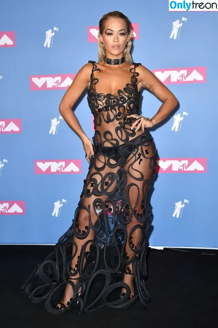Rita Ora nude photo #7110 (ritaora / ritaoraeu)