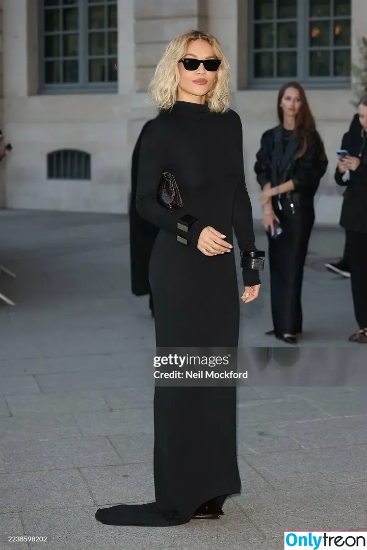 Rita Ora nude photo #7712 (ritaora / ritaoraeu)