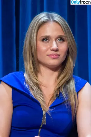 Rita Volk / itsmeritavolk nude photo #0165