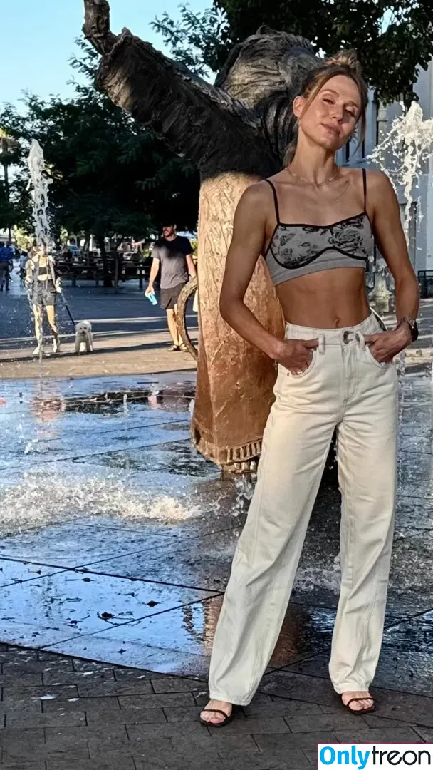 Rita Volk голая photo #0119 (itsmeritavolk)