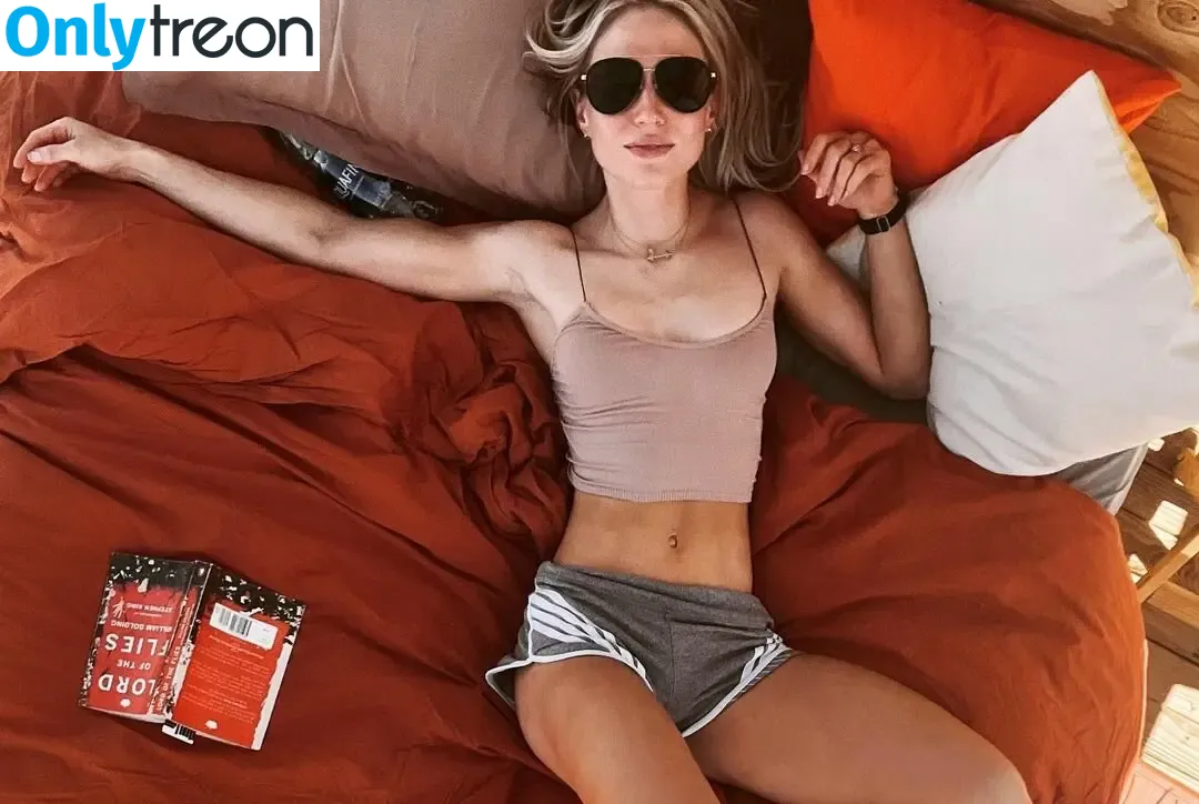 Rita Volk nude photo #0143 (itsmeritavolk)
