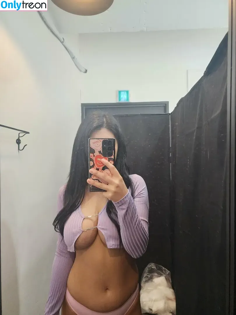 ro_bbin123 nude photo #0059 (Robin 로빈)