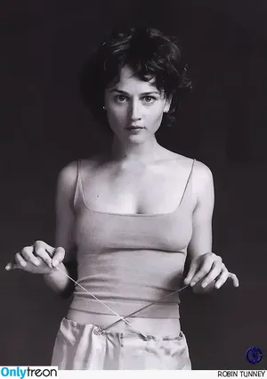 Robin Tunney / robintunney фото голая #0026