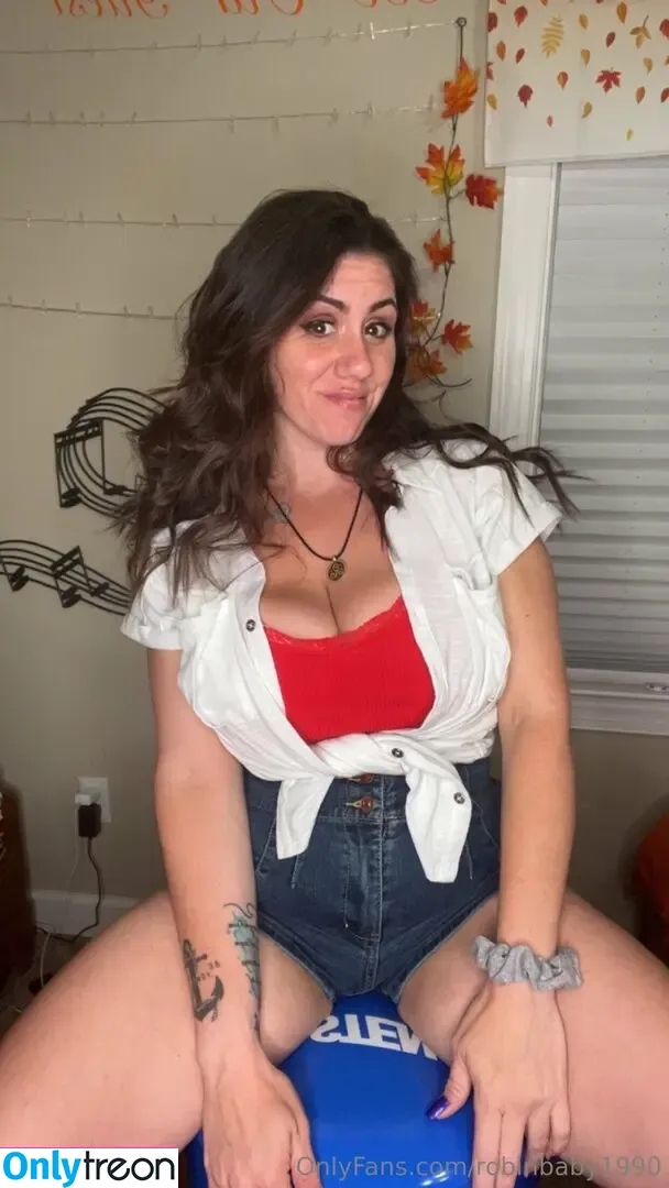 robinbaby1990 nude photo #0010 (robinbaby1990)