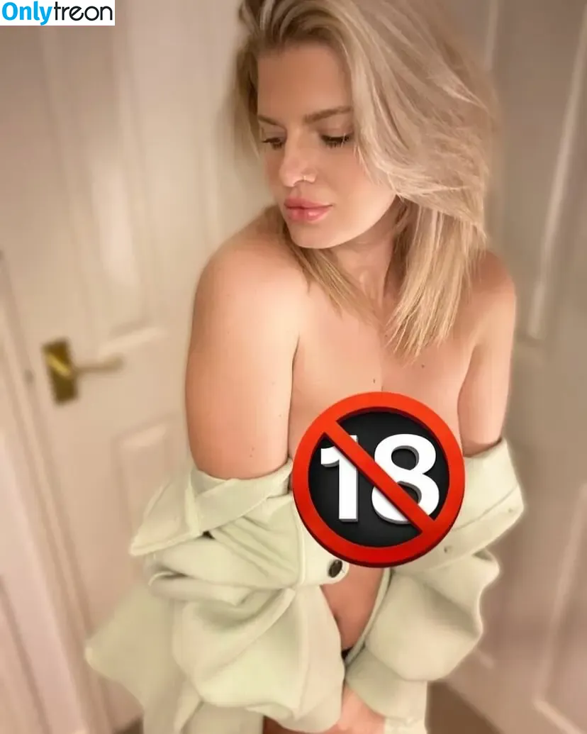 Robyn Quinn nude photo #0022 (quinnrobyn222 / robynquinn)