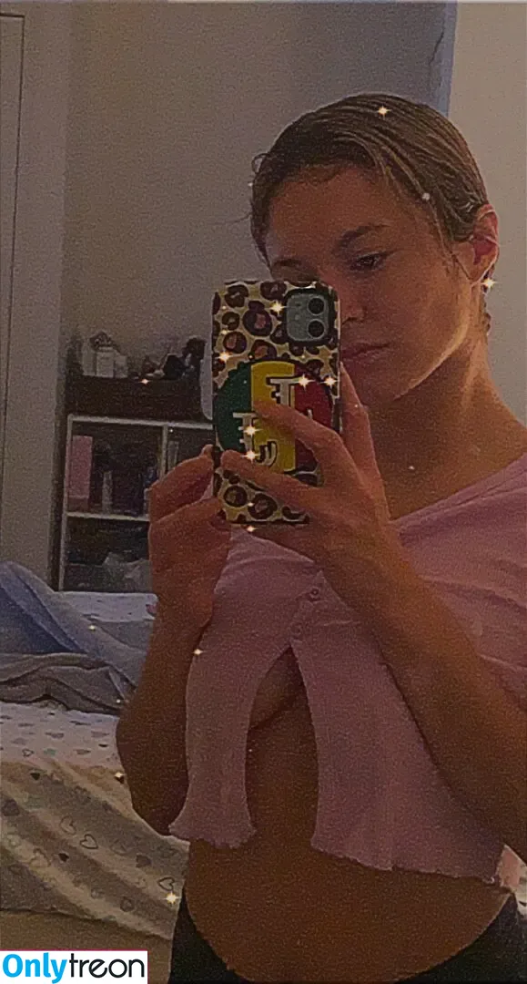 Rocio Vega nude photo #0006 (r.ociov / rociov33 / vivalavega)
