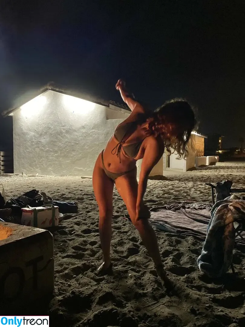 Rocio Vega nude photo #0018 (r.ociov / rociov33 / vivalavega)